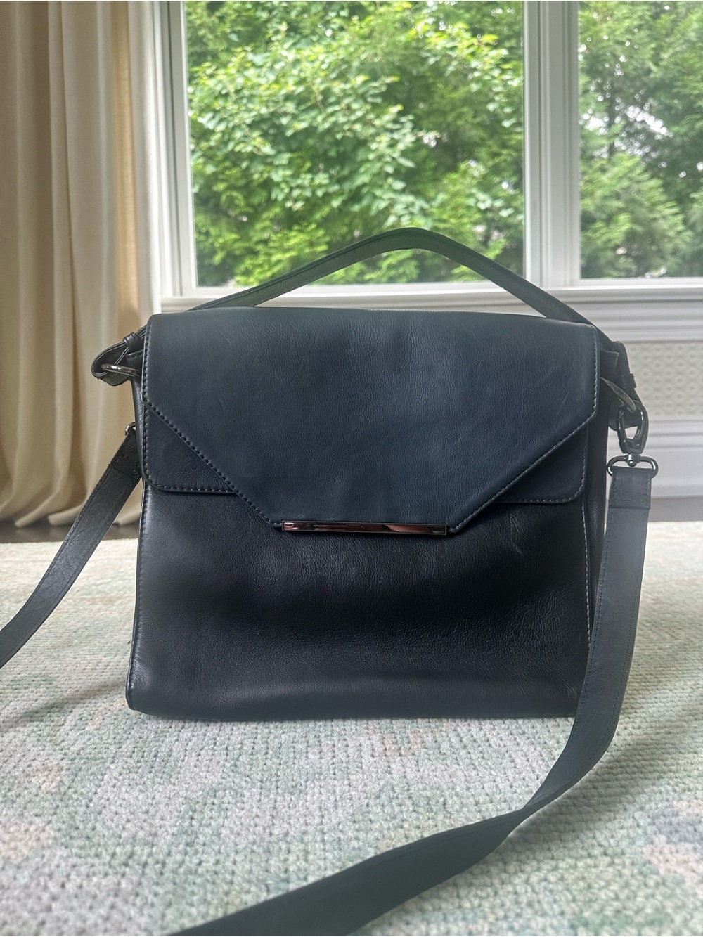 Classic Dark Navy/Black  Leather Messenger Bag - Sleek Everyday Carry